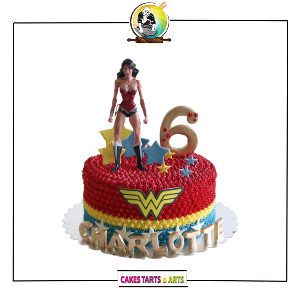 Wonder Woman Cake