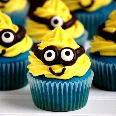 Minion Cup Cakes